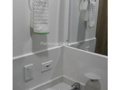 Apartamento de 1 alcoba en arriendo en Los Alpes, Medellín, 43 m² · foto 3 de 15