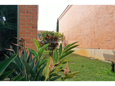 Casa en arriendo en El Tesoro, Medellín · foto 13 de 20