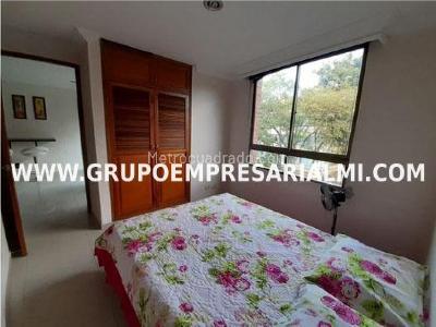 Apartamento de 2 alcobas en arriendo en Estadio, Medellín, 60 m² · foto 13 de 16
