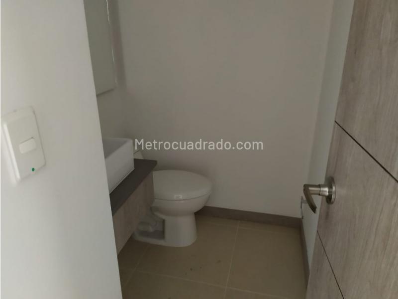 3BR Apartment in Zuñiga (96 m²) - 3