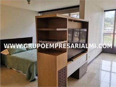 Apartaestudio en arriendo en El Poblado, Medellín · foto 8 de 13