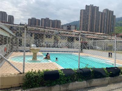 Casa de 4 alcobas en venta en El Paraiso, Bello, 115 m² · foto 14 de 14