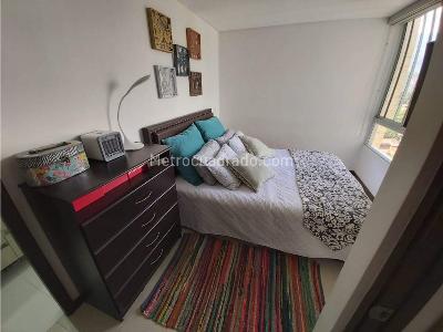 Apartamento de 3 alcobas en venta en La Doctora, Sabaneta, 76 m² · foto 14 de 20