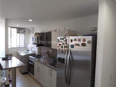 Apartamento de 3 alcobas en venta en La Doctora, Sabaneta, 76 m² · foto 5 de 20