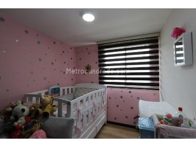 Apartamento de 3 alcobas en venta en Los Alcazares, Sabaneta, 76 m² · foto 4 de 13