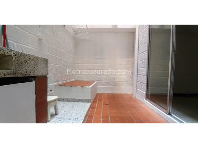 Apartamento de 3 alcobas en venta en Granada, Medellín, 96 m² · foto 4 de 9