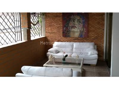 Apartamento de 2 alcobas en venta en Patio Bonito, Medellín, 142 m² · foto 20 de 20