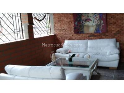 Apartamento de 2 alcobas en venta en Patio Bonito, Medellín, 142 m² · foto 4 de 20