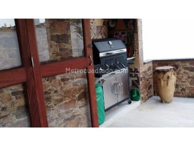 Apartamento de 2 alcobas en venta en Patio Bonito, Medellín, 142 m² · foto 5 de 20