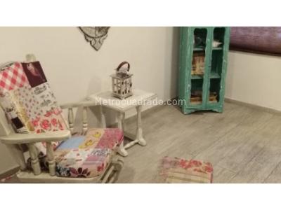 Apartamento de 2 alcobas en venta en Patio Bonito, Medellín, 142 m² · foto 6 de 20