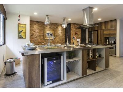 Apartamento de 2 alcobas en venta en Patio Bonito, Medellín, 142 m² · foto 8 de 20