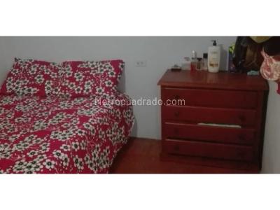 Casa en venta en La Aldea, Itagüí · foto 10 de 17
