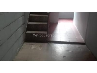 Casa en venta en La Aldea, Itagüí · foto 3 de 17