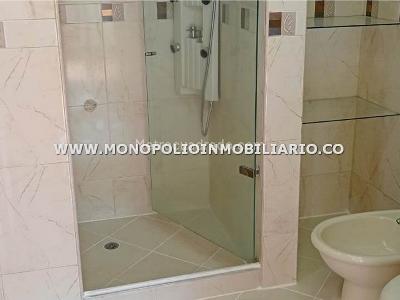 Apartamento de 3 alcobas en arriendo en El Poblado, Medellín, 197 m² · foto 10 de 11