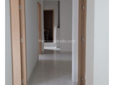 Casa de 4 alcobas en venta en Prado Centro, Medellín, 110 m² · foto 6 de 13