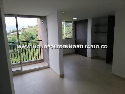 Apartamento de 3 alcobas en venta en Las Lomitas, Sabaneta, 60 m² · foto 5 de 7