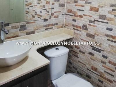 Apartamento de 3 alcobas en venta en Las Lomitas, Sabaneta, 60 m² · foto 6 de 7