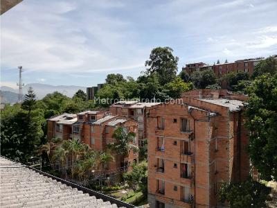 Apartamento en venta en El Dorado, Envigado · foto 9 de 15