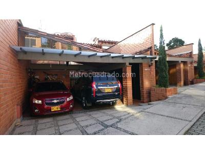 Casa de 5 alcobas en venta en Los Balsos, Medellín, 345 m² · foto 16 de 20