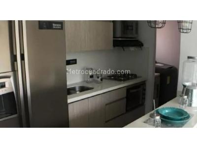 Apartamento de 2 alcobas en venta en Tres Esquinas, Sabaneta, 66 m² · foto 2 de 8