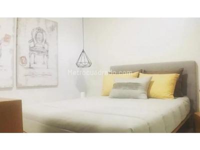 Apartamento de 2 alcobas en venta en Tres Esquinas, Sabaneta, 66 m² · foto 2 de 8