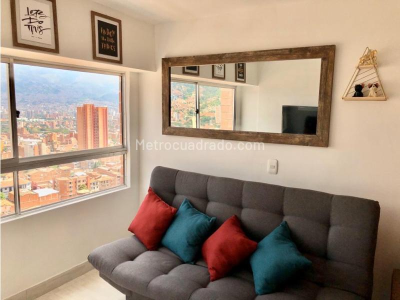 Apartamento Amoblado de 2 Alcobas en Simón Bolívar - 2