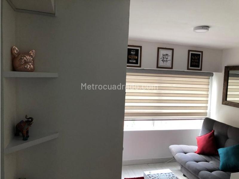 Apartamento Amoblado de 2 Alcobas en Simón Bolívar - 4