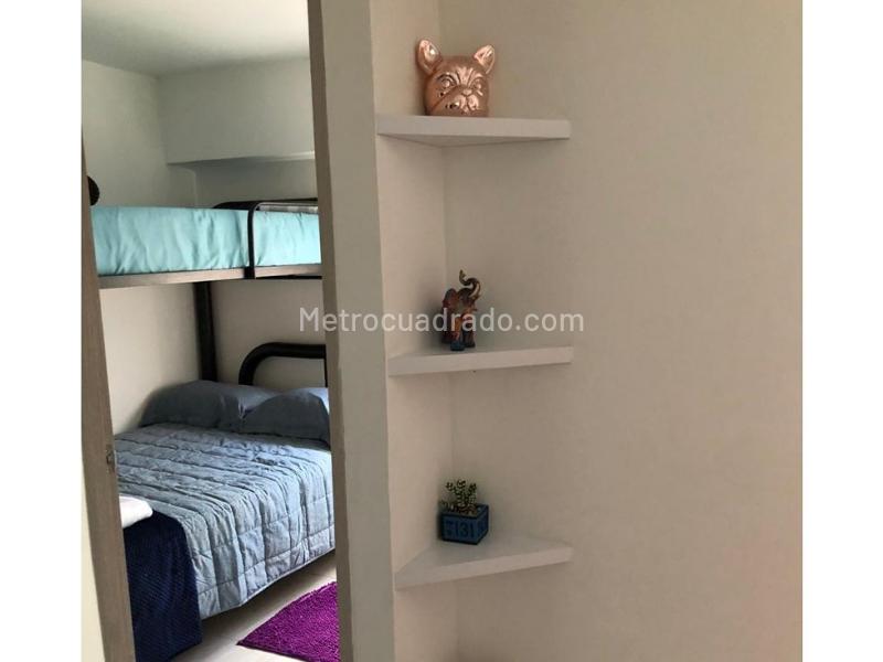 Apartamento Amoblado de 2 Alcobas en Simón Bolívar - 9
