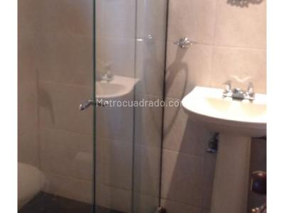 Apartamento de 3 alcobas en arriendo en Loma Del Indio, Medellín, 60 m² · foto 15 de 16