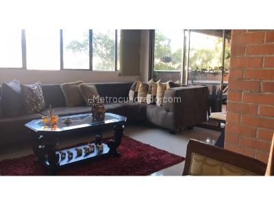 Apartamento en venta en La Castellana, Medellín · foto 3 de 8