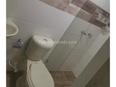 Apartamento de 4 alcobas en venta en Cabañitas, Bello, 120 m² · foto 13 de 14