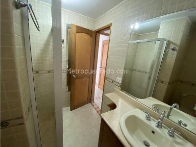 Apartamento de 3 alcobas en arriendo en Belen, Medellín, 80 m² · foto 13 de 15