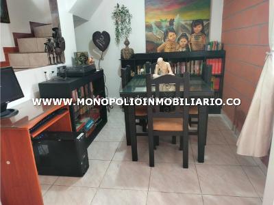 Casa de 5 alcobas en venta en Robledo, Medellín, 150 m² · foto 5 de 19