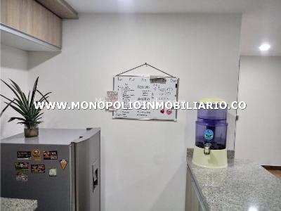 Apartamento de 3 alcobas en venta en Madera, Bello, 68 m² · foto 3 de 9