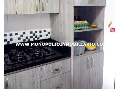 Casa de 4 alcobas en venta en San Javier, Medellín, 105 m² · foto 4 de 7