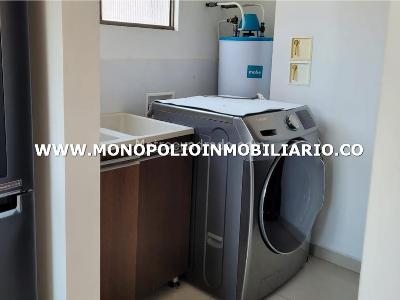 Apartamento de 3 alcobas en venta en El Poblado, Medellín, 134 m² · foto 13 de 17