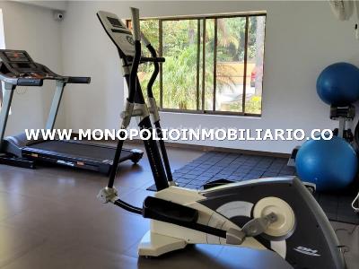 Apartamento de 3 alcobas en venta en El Poblado, Medellín, 134 m² · foto 16 de 17