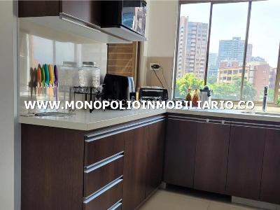 Apartamento de 3 alcobas en venta en El Poblado, Medellín, 134 m² · foto 2 de 17
