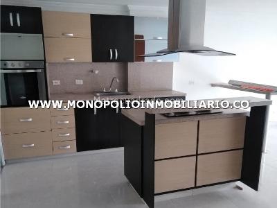 Apartamento de 3 alcobas en venta en Cabañitas, Bello, 122 m² · foto 4 de 11