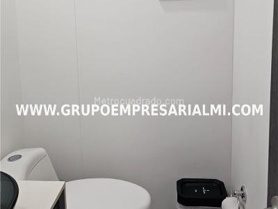 Apartaestudio en arriendo en El Poblado, Medellín · foto 15 de 20