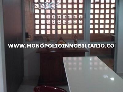 Apartamento de 3 alcobas en venta en San Jose, Sabaneta, 89 m² · foto 4 de 7