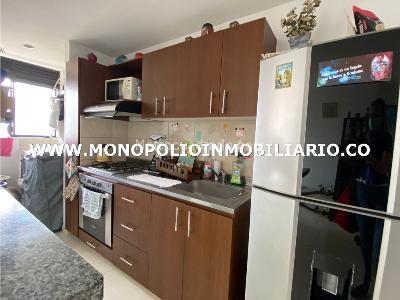 Apartamento en venta en Santa Catalina, Itagüí · foto 2 de 18