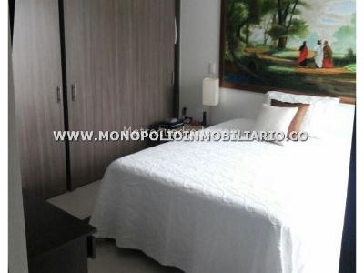 Apartamento de 3 alcobas en venta en Obrero, Bello, 78 m² · foto 2 de 11