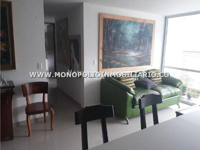 Apartamento de 3 alcobas en venta en Obrero, Bello, 78 m² · foto 5 de 11