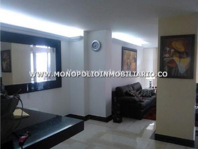 Apartamento de 3 alcobas en venta en Laureles, Medellín, 127 m² · foto 3 de 20