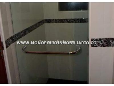 Apartamento de 3 alcobas en venta en Laureles, Medellín, 127 m² · foto 14 de 20