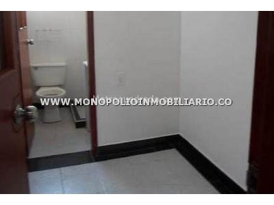 Apartamento de 3 alcobas en venta en Laureles, Medellín, 127 m² · foto 16 de 20