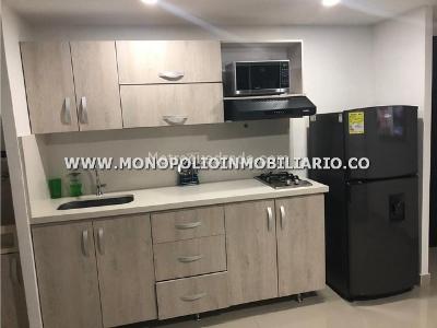 Apartaestudio en arriendo en El Tesoro, Medellín, 40 m² · foto 5 de 5