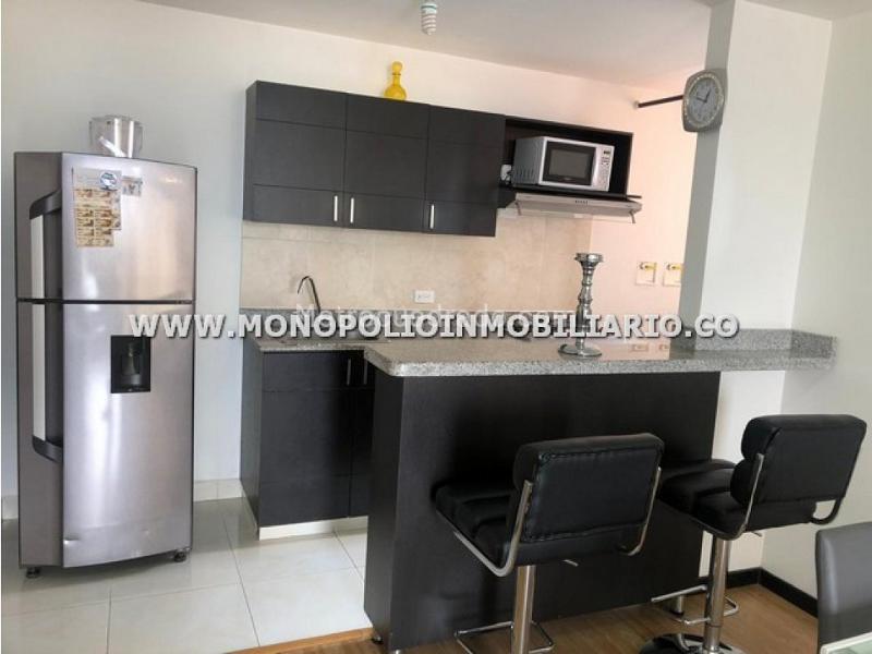 Apartamento Amoblado de 3 Alcobas en El Poblado (Ciudad del Río) - 2