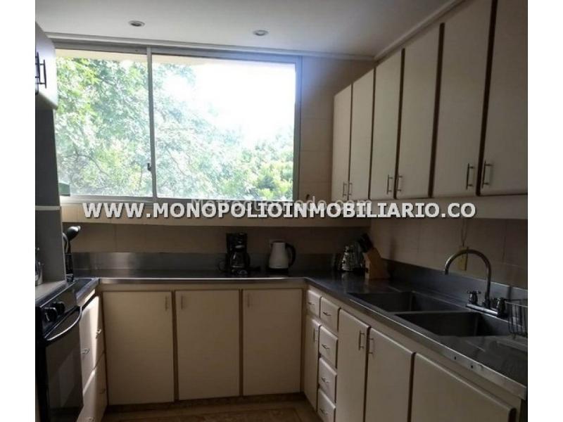 Apartamento Amoblado de 4 Alcobas en El Poblado - 3